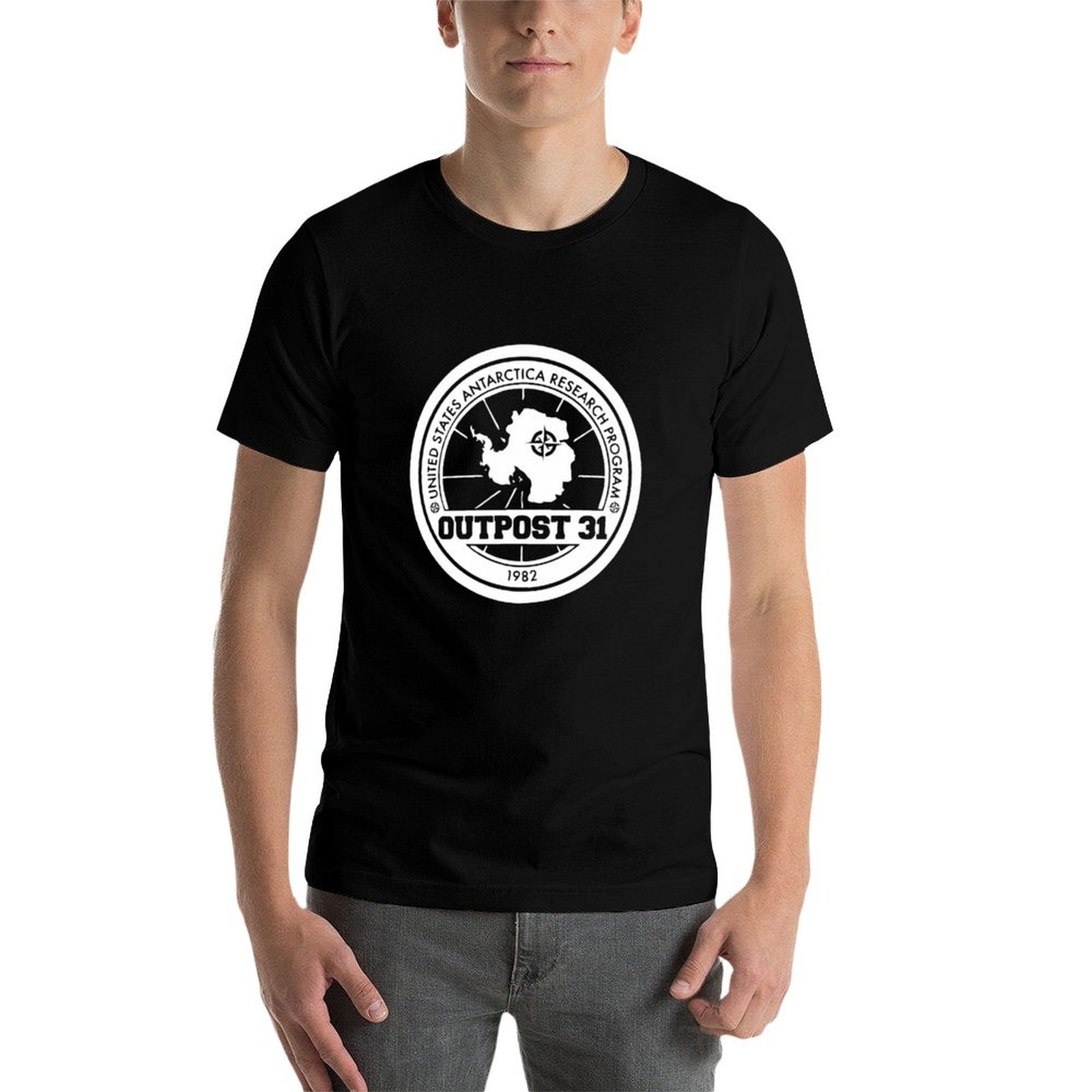 เอาท์พอสต์ 31 โลโก้ เสื้อยืดลา - Anime Merchandise Logo บทวิจารณ์และราคา