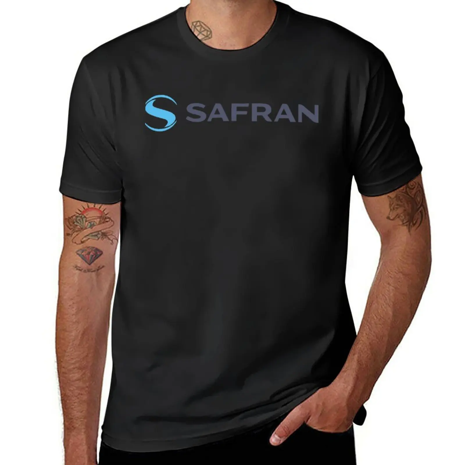 Safran เสื้อยืดสีดำสำหรับผู้ชา - Anime Merchandise Logo บทวิจารณ์และราคา